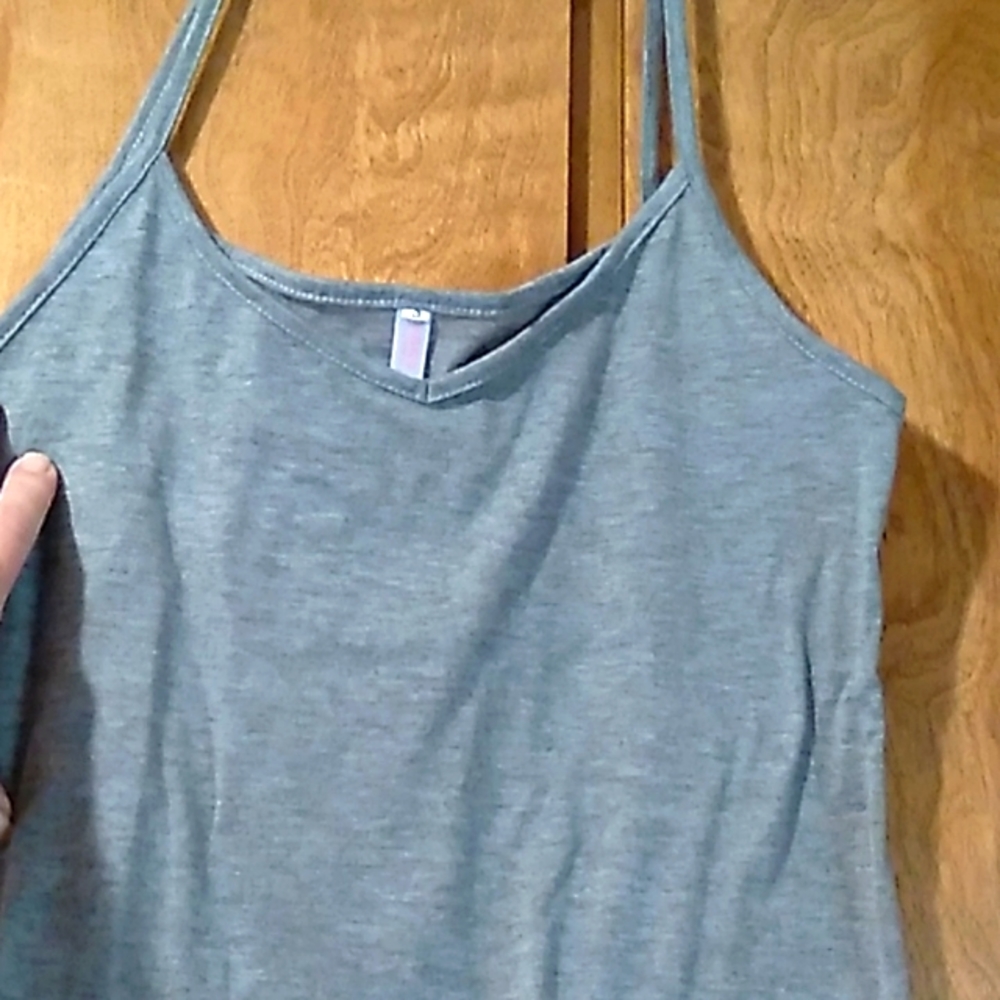 Women's small v-neck tank